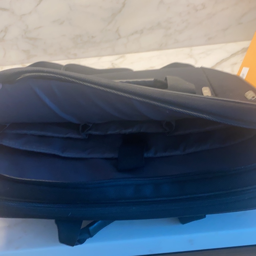 Men's Samsonite Briefcase / Laptop / Travel Bag - Picture 9 of 11